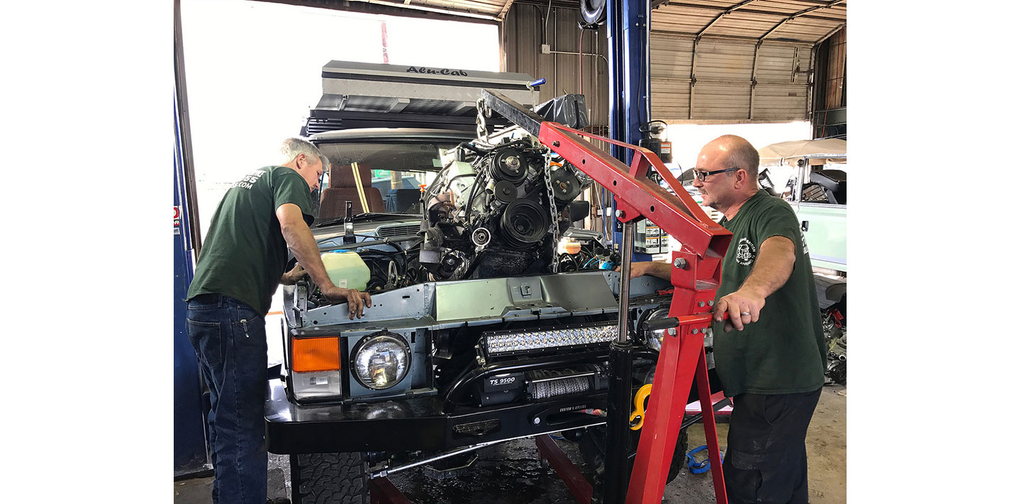 LS ENGINE SWAP ON A RANGE ROVER CLASSIC